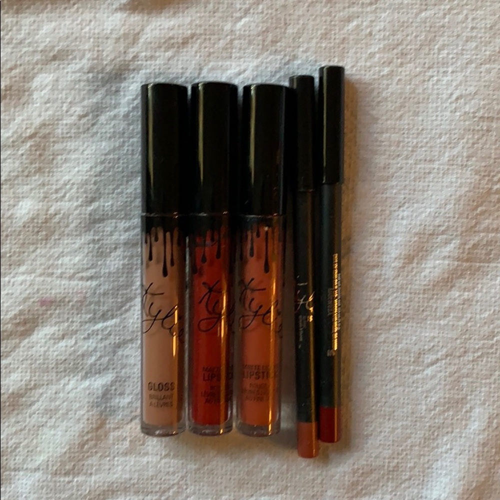 kylie cosmetics bundle